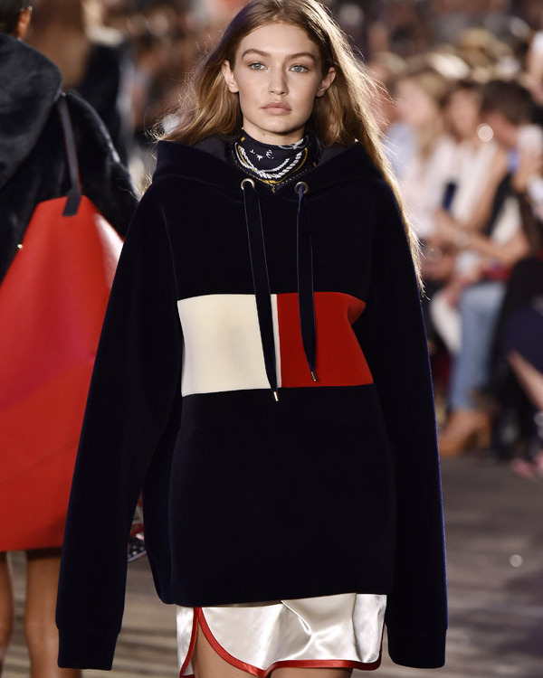 超模gigihadid西装穿搭,gigihadid变色龙式的超模