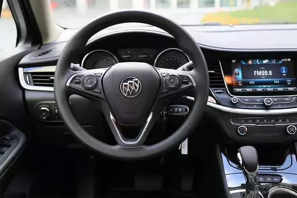 别克威朗乐享版驾驶体验,配置提升十分显著的车型