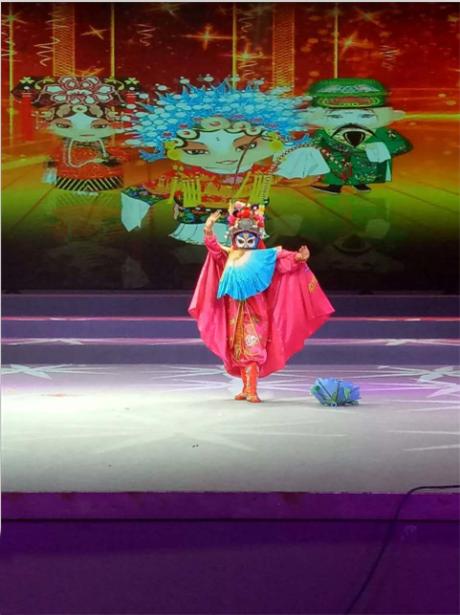 天使新星文化传媒小明星代言人之任怡嘉、王菁昕