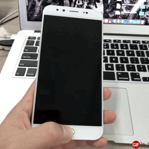 x9和x9plus屏幕哪个好,x9plus什么系统