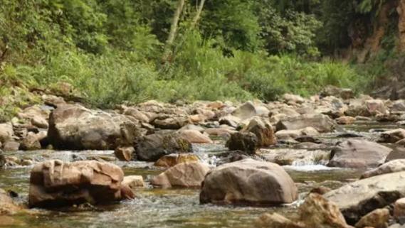 广东也能看到“九寨沟”这样的美景，还不止一个呢！