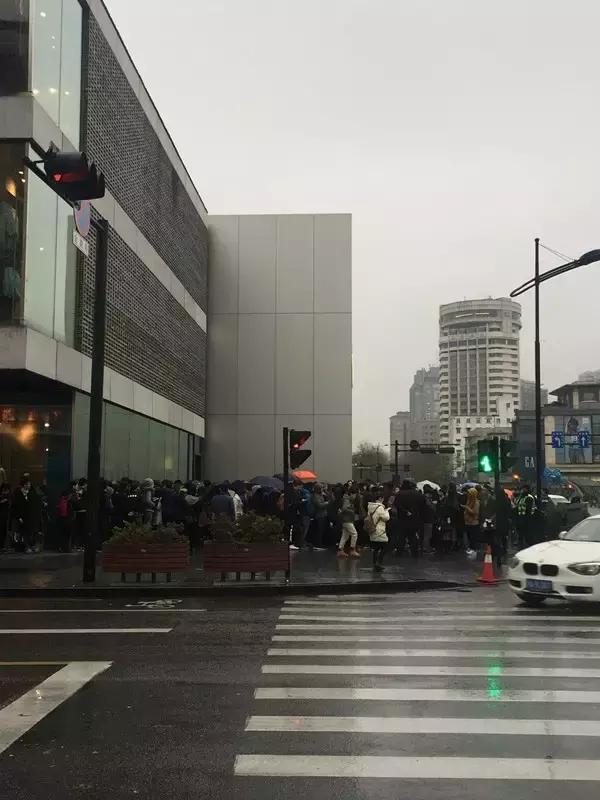 苹果官网购买产品送beats,苹果手机送beats耳机