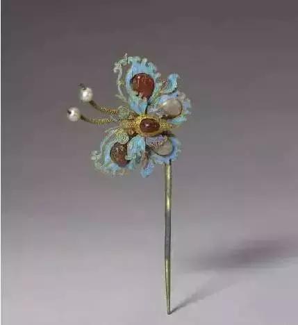 值得买的结婚首饰有哪些款式,婚嫁首饰黄金买怎样的好看