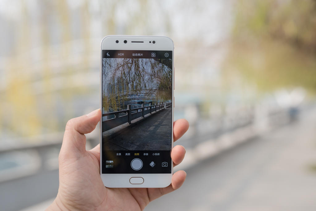 能把凤姐拍成天仙的手机vivoX*评9**测