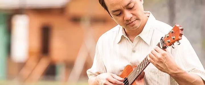 格莱美奖56届,第66届格莱美celinedion颁奖