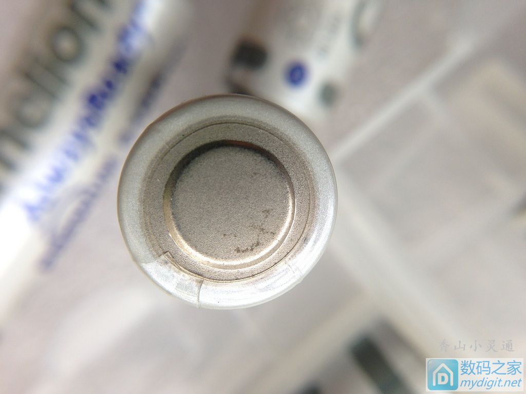 飞狮2700毫安镍氢电池测评,飞狮五号充电器拆解评测