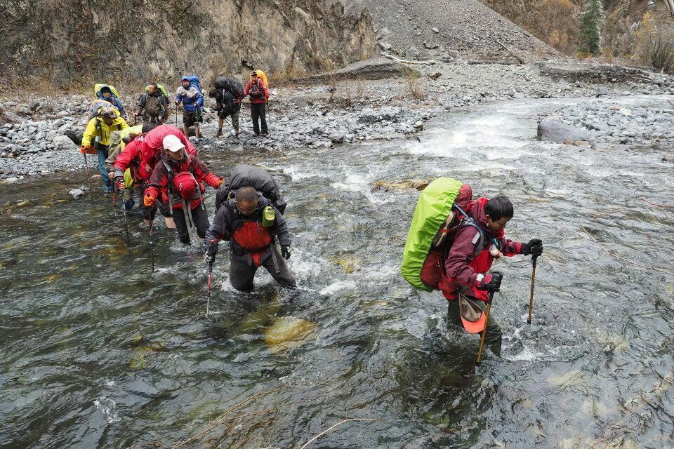 狼塔徒步a线详细攻略,狼塔徒步路线
