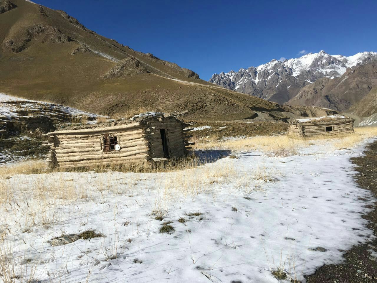 狼塔徒步a线详细攻略,狼塔徒步路线