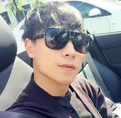 开8手奥拓也能撩到林志玲,奥拓可以撩林志玲吗