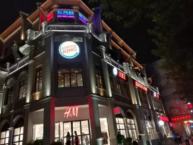 你敢信？在阳朔可以吃得到源自意大利的牛排菇。