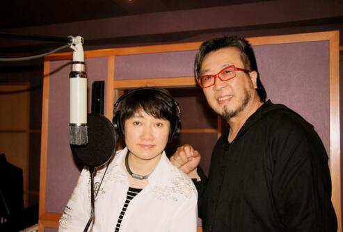 他不认识中国字，却是推动华语乐坛、弘扬中国元素的教父