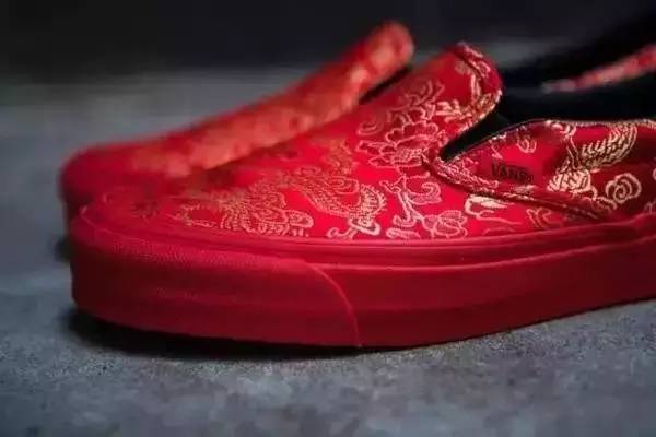 大牌们,求你们放过那只鸡!