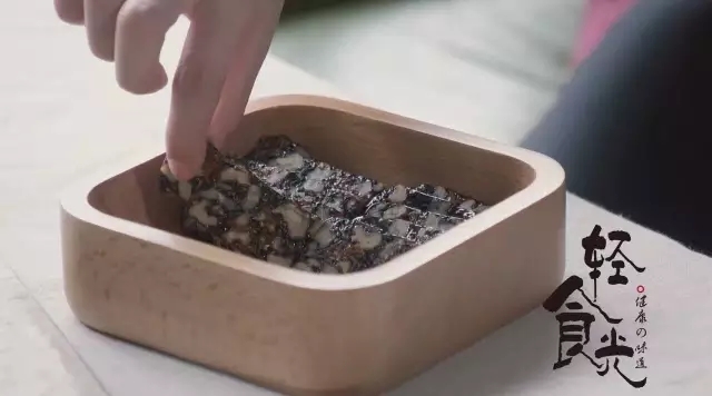 纯手工阿胶糕补气养血美容颜,阿胶糕宣传动画图片