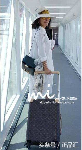 唐嫣最近的机场照,唐嫣机场照片对比