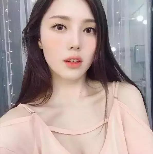 适合唇色深的豆沙色号大牌,豆沙色西柚色人鱼色