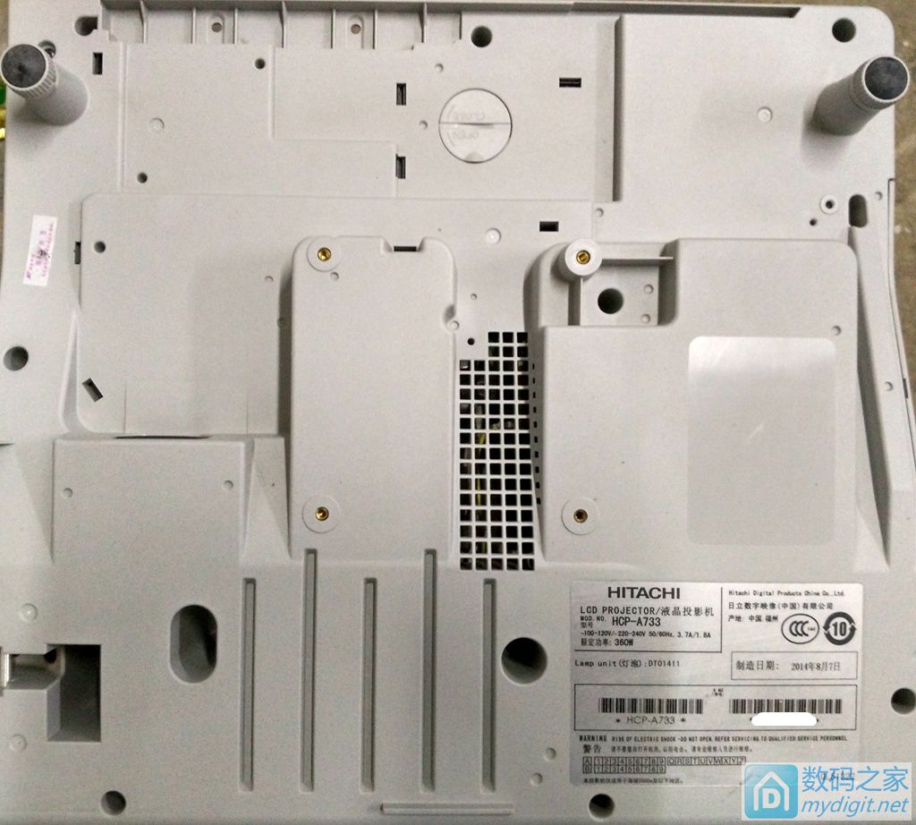 日立347x换灯泡教学,日立a733短焦投影仪手动调焦