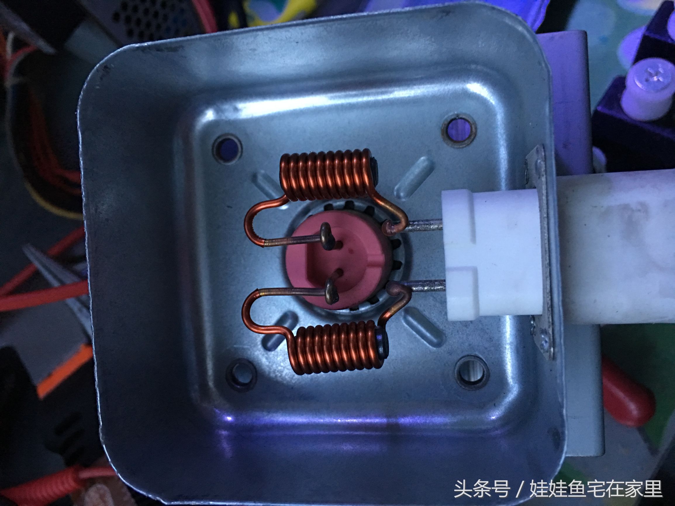 拆格兰仕微波炉,拆报废微波炉