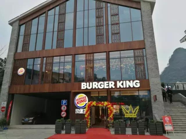 你敢信？在阳朔可以吃得到源自意大利的牛排菇。