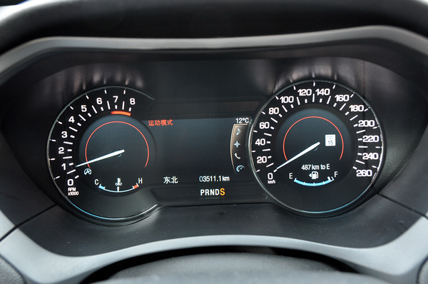 试驾林肯mkz视频,林肯mkz对比bba