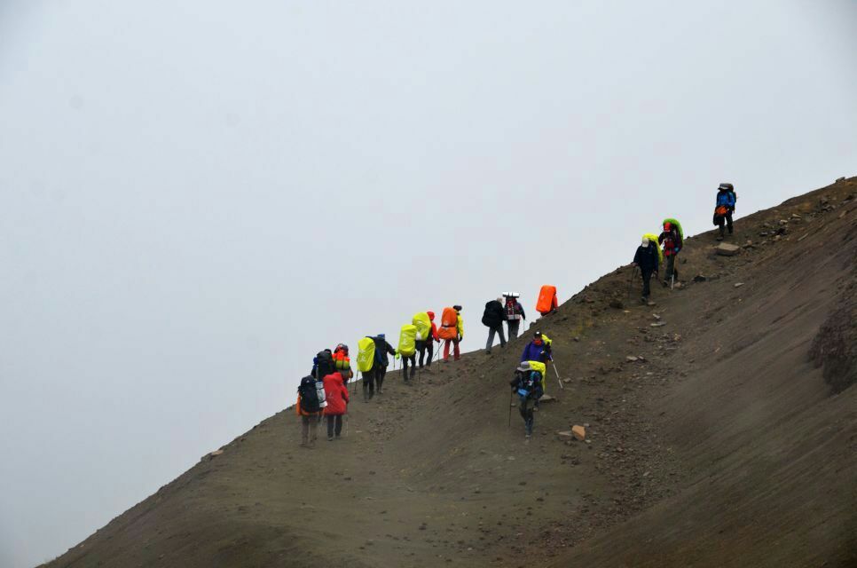 狼塔徒步a线详细攻略,狼塔徒步路线