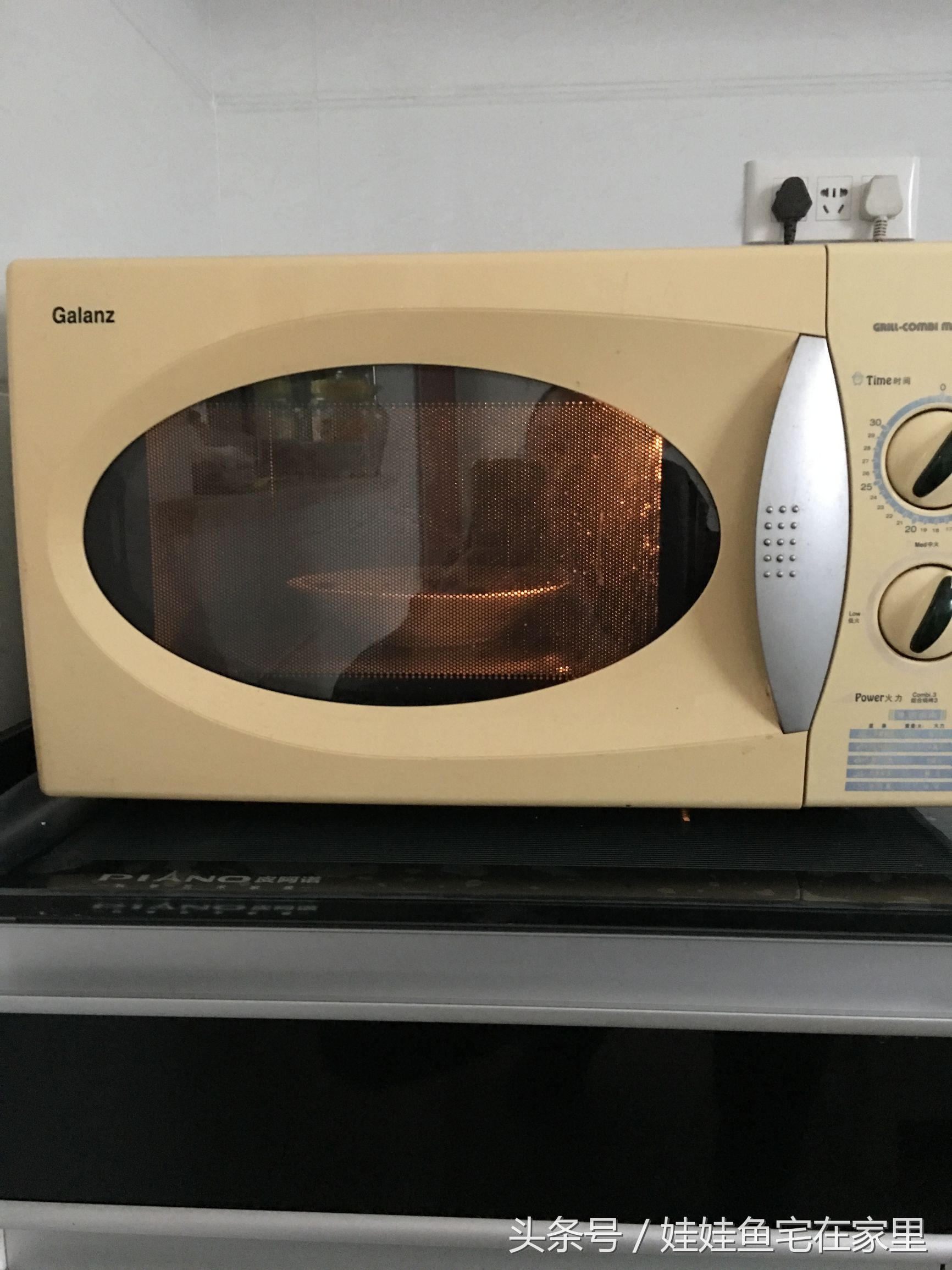 拆格兰仕微波炉,拆报废微波炉