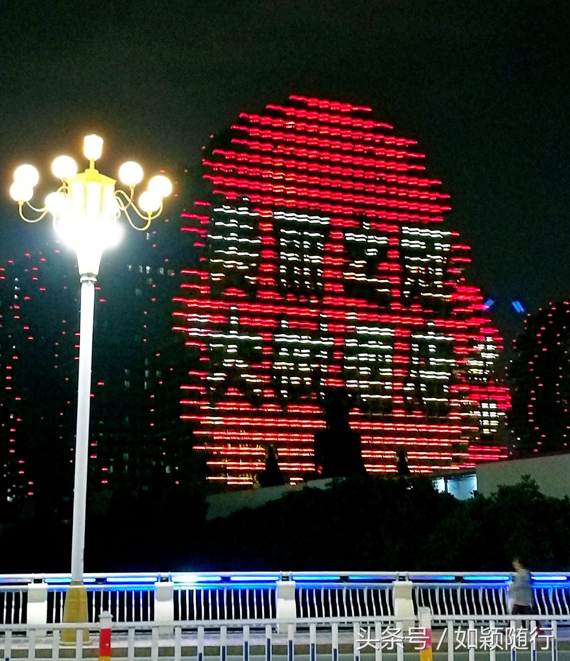 三亚金碧辉煌的地方,三亚豪华夜景