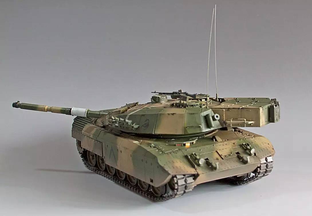 装甲无用论,装甲无用论导弹万用论