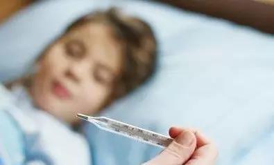 发烧应该捂汗还是应该散热,发烧应该捂汗还是散热