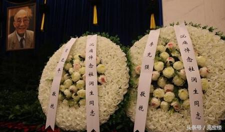 走进传统文化的对联怎么写,手写书法对联传统文化原创