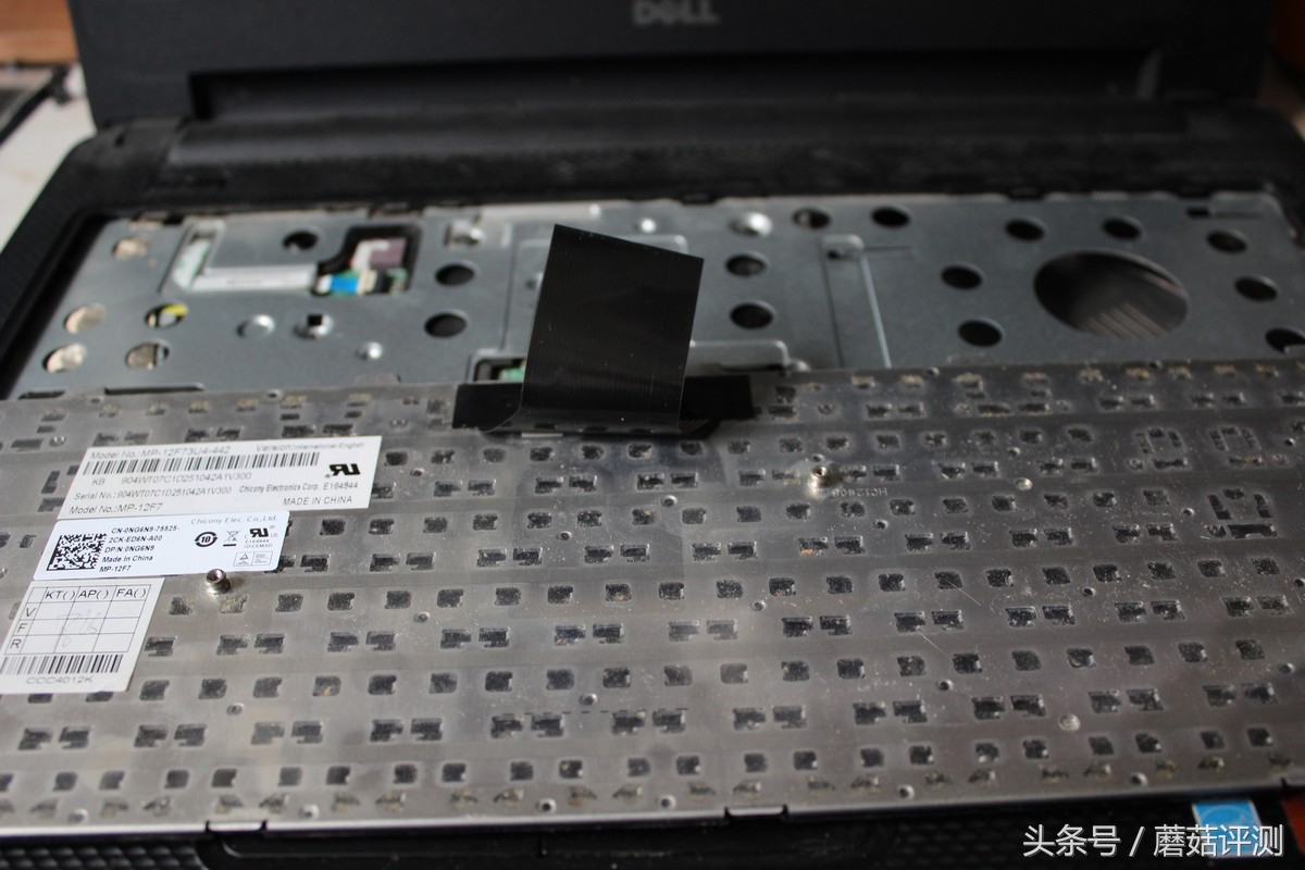 戴尔inspiron3421加装固态,戴尔笔记本inspiron143476拆机