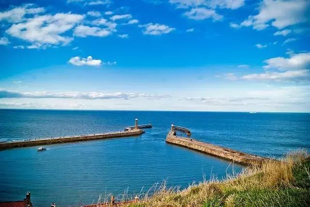 浜氭床寤変环鑸┖瀹樼綉,鎮﹁娉板浗鏃呰