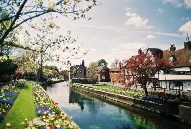 浜氭床寤変环鑸┖瀹樼綉,鎮﹁娉板浗鏃呰
