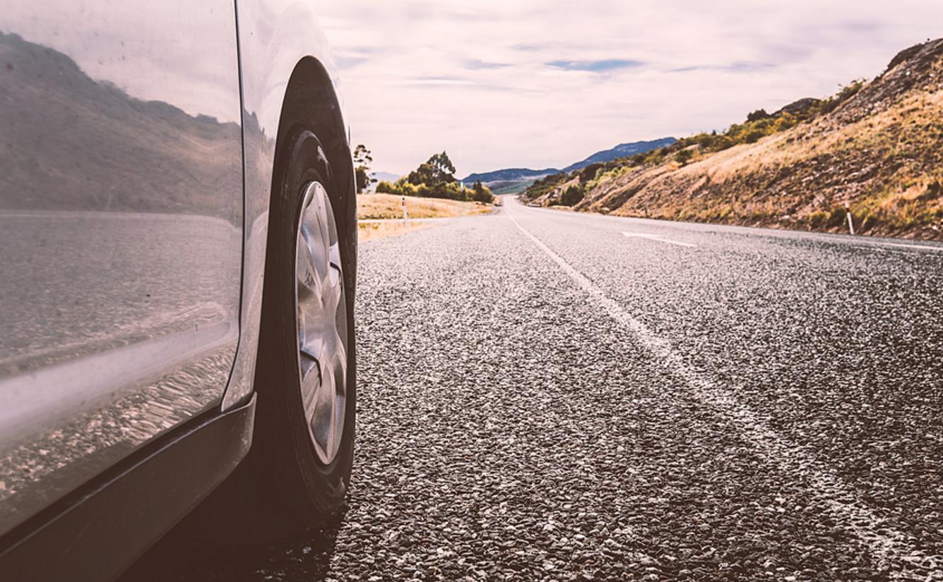 免费一定就是烧钱吗？如何让羊毛出在猪身上狗买了单？