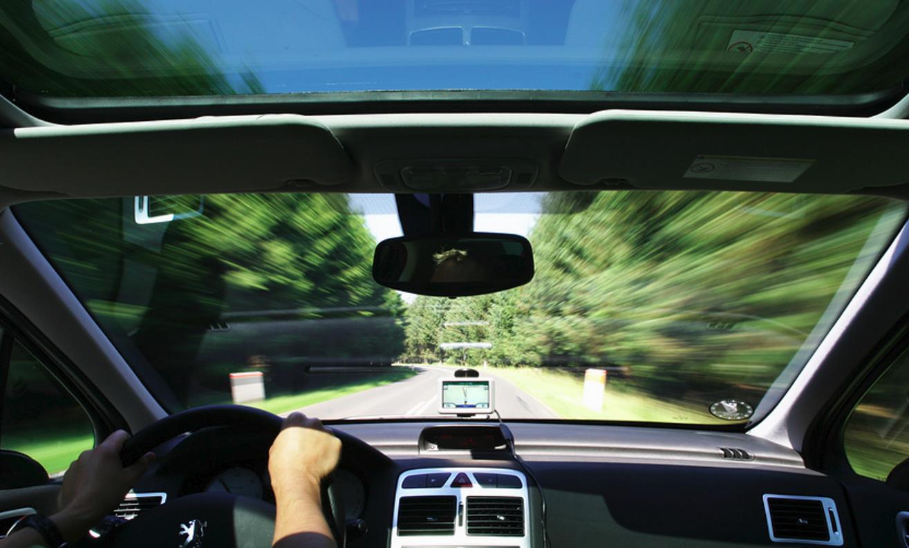 免费一定就是烧钱吗？如何让羊毛出在猪身上狗买了单？