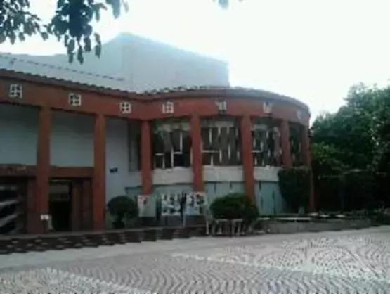 铁二中，七中，铁四小，天秀，真光的校友注意，你的母校出大事了