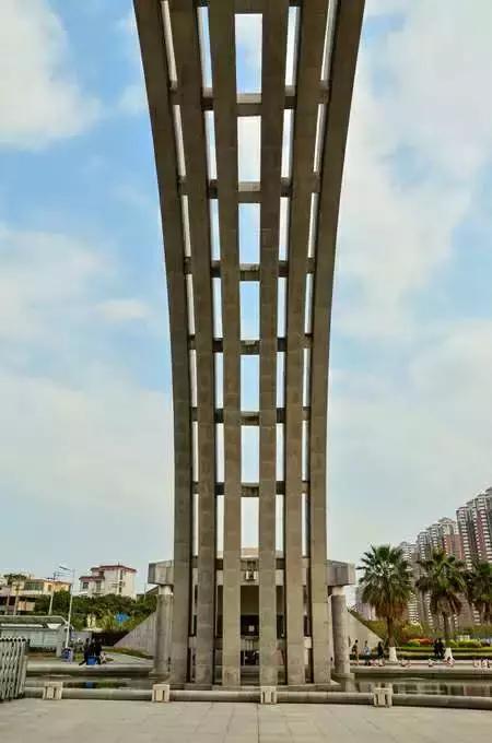 厦大入选全球12所最美大学！像花园一样的大学厦门原来这么多