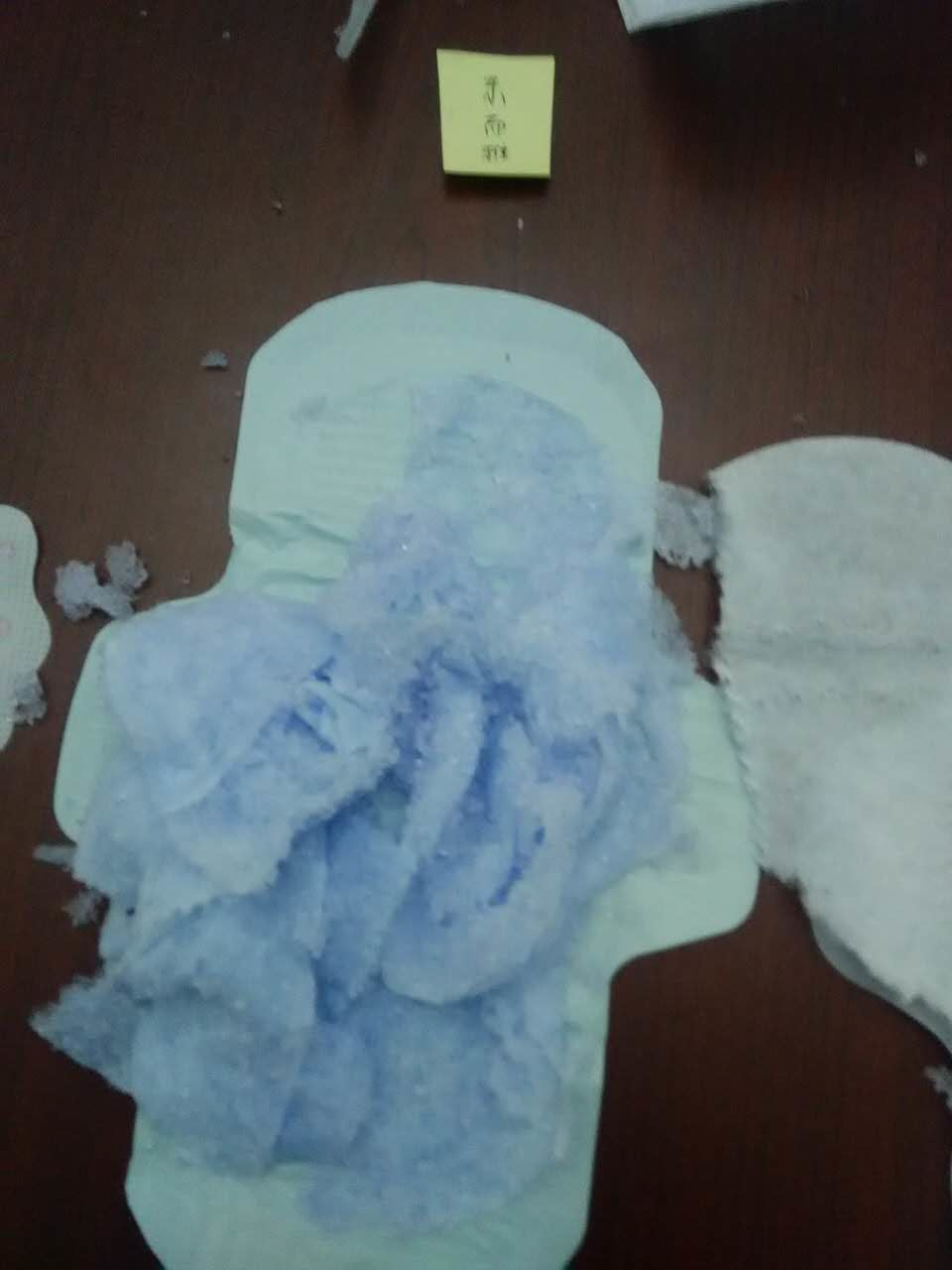 女生卫生巾大礼包,全网最火最全二十种卫生巾测评