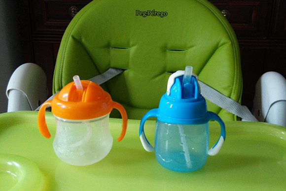 新安怡鸭嘴杯与贝亲鸭嘴杯的比较,八个月宝宝饮水杯鸭嘴杯