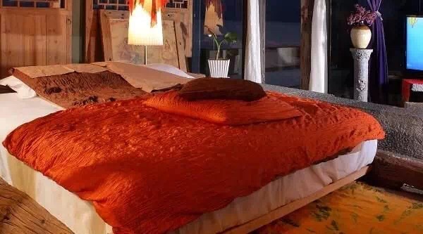 杨丽萍的太阳宫是在泸沽湖吗,鲁豫采访杨丽萍的太阳宫视频