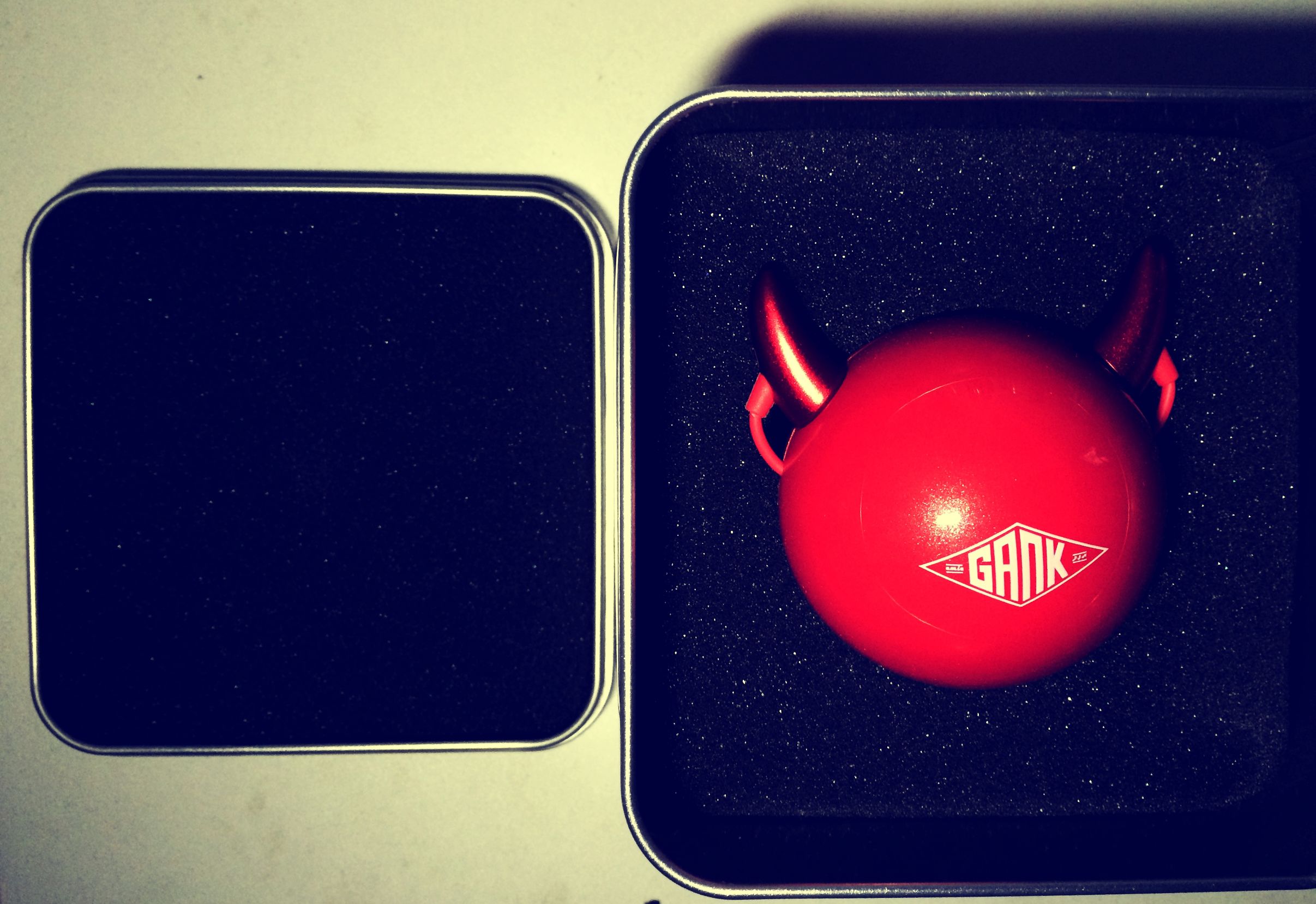 亿觅小恶魔耳机好不好,年轻人喜欢的耳机