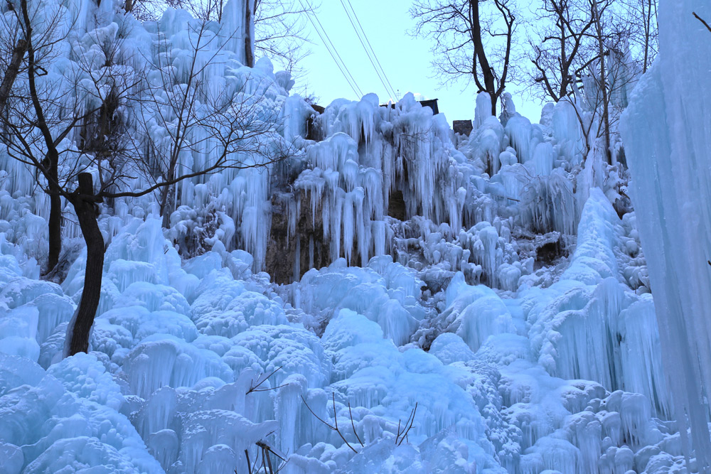 沕沕水冰瀑冰灯特价票,沕沕水景区冰灯需要门票吗