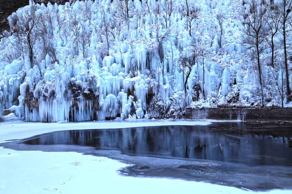 沕沕水冰瀑冰灯特价票,沕沕水景区冰灯需要门票吗