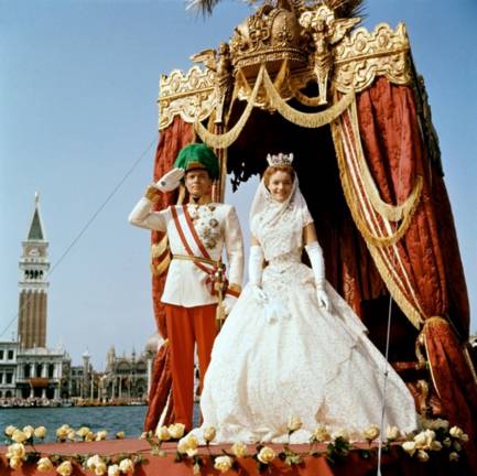 红包利是年终奖,都是用来实现旅行愿望的!