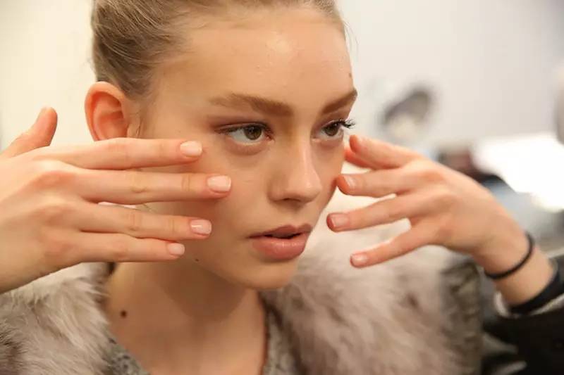 情人节约会妆容5大重点轻松get,情人节约会什么妆容好