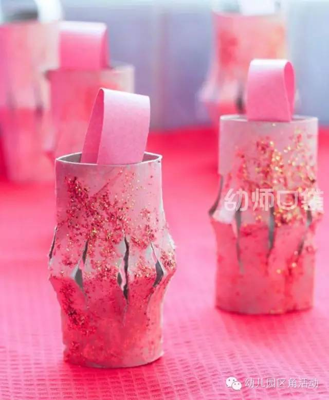 幼儿园新年灯笼布置场景,幼儿园环境布置创意挂饰