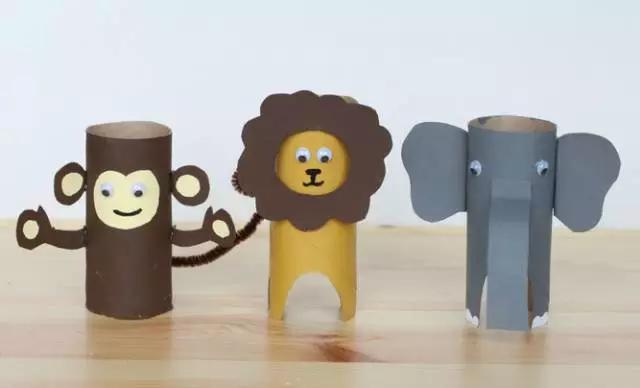 城会玩！这个妈妈卫生纸卷筒这么用，省下了一半玩具钱！