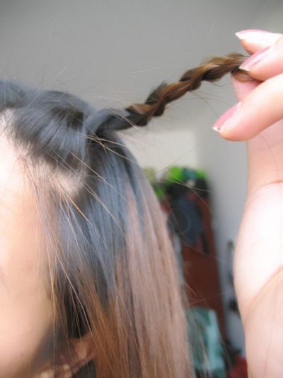 最简单的直发扎公主头,直发优雅的半扎公主头