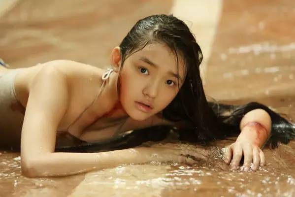 不打情怀牌,我们来谈谈这部《美人鱼》!