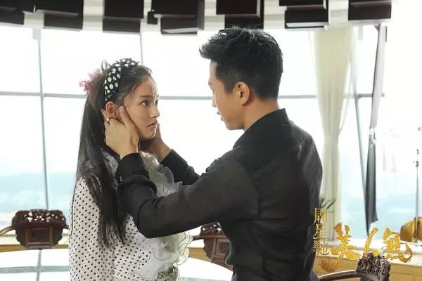 不打情怀牌,我们来谈谈这部《美人鱼》!