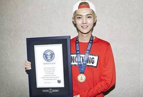 偷鸡偷了金元宝，*号盗**盗到足球圈